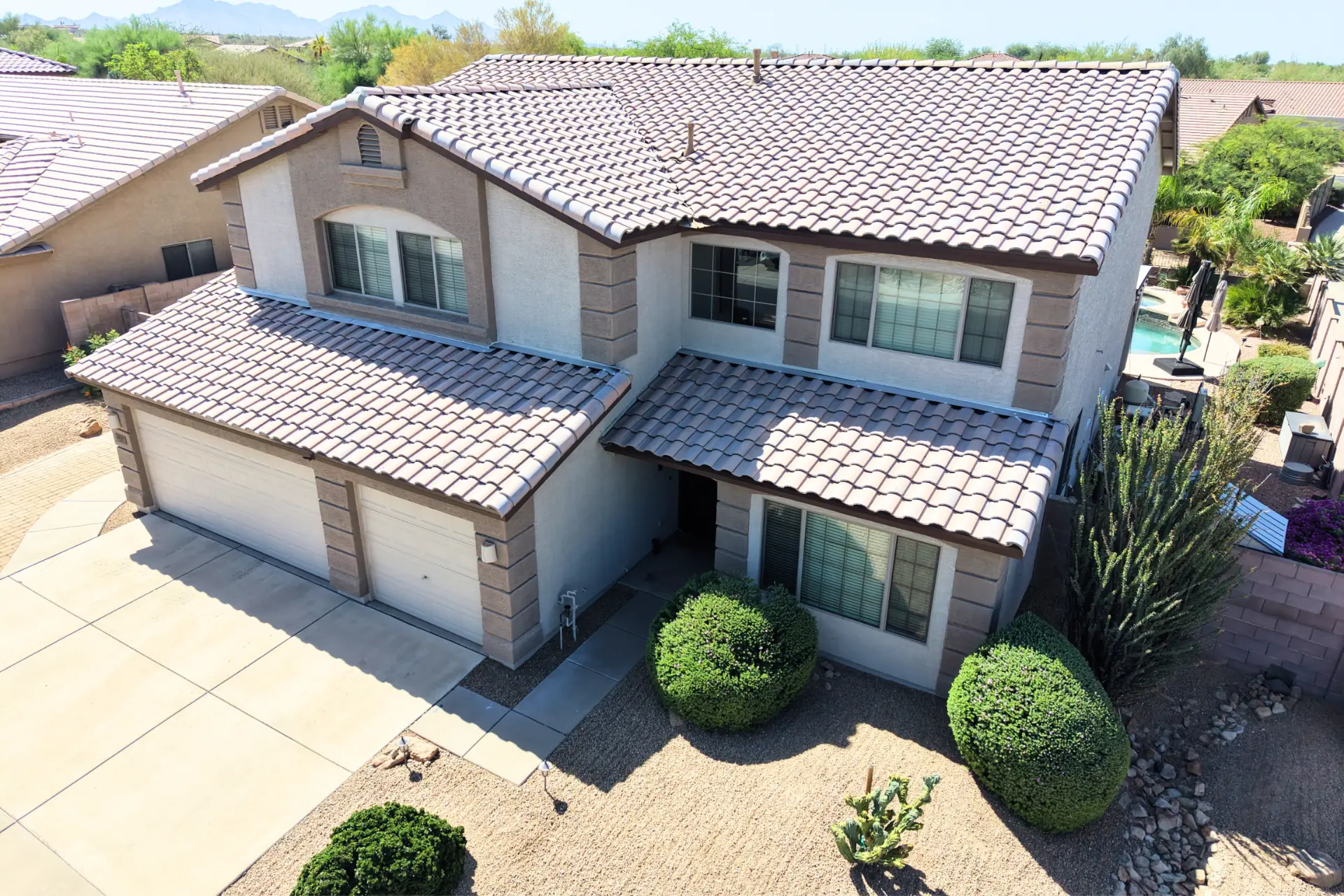 Finished tile roof on a two story Arizona home