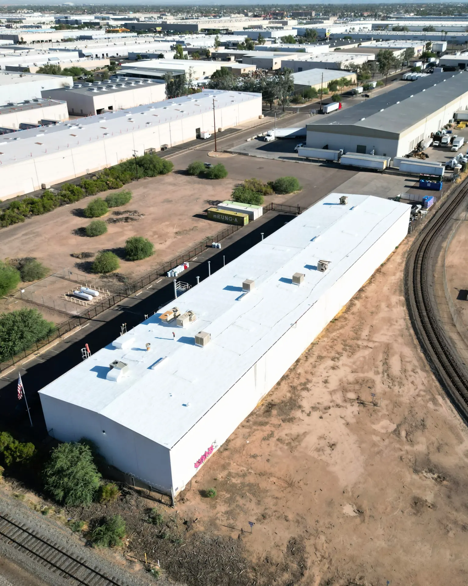 White coated flat roof on a Phoenix commercial warehouse